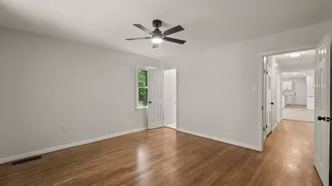 Bedroom - 4600 Robinwood Dr, Waco, TX 76708 photo 3 of 7