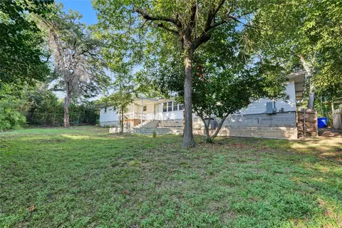 Exterior - 4600 Robinwood Dr, Waco, TX 76708 photo 8 of 8