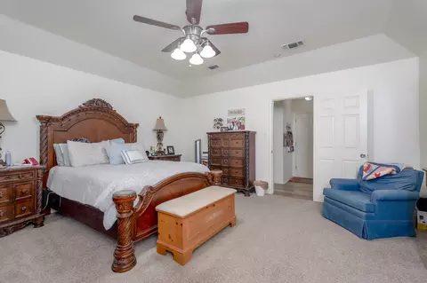 Bedroom - 1113 Devin Dr, Clyde, TX 79510 photo 3 of 9