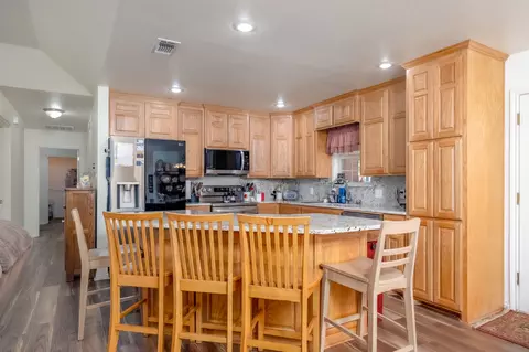 Kitchen - 1113 Devin Dr, Clyde, TX 79510 photo 1 of 4