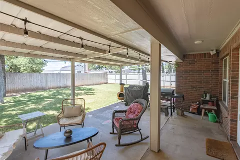 Exterior - 1113 Devin Dr, Clyde, TX 79510 photo 2 of 4