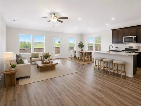 10440 Potawatomi Ln, Fort Worth, TX 76179