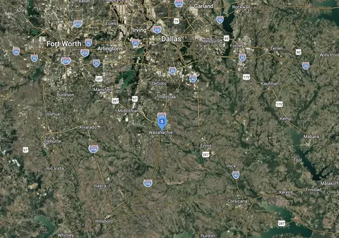 418 Dr Martin Luther King Jr Blvd, Waxahachie, TX 75165