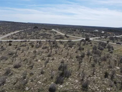 55 The Dunes Dr, Graford, TX 76449