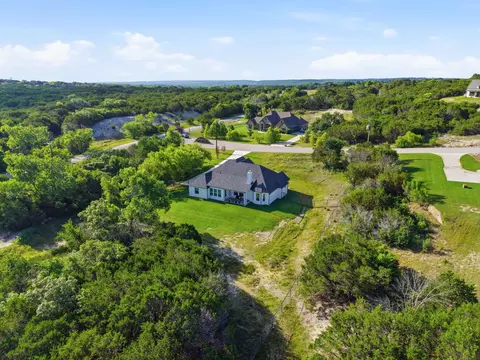 100 Cedar Mountain Dr, Weatherford, TX 76085