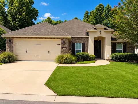 209 Riverbrooke Dr, Shreveport, LA 71115