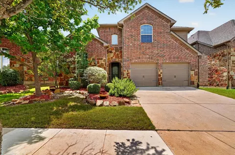 8513 Bayberry Ave, Lantana, TX 76226