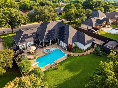 107 Nob Hill Ln, Ovilla, TX 75154