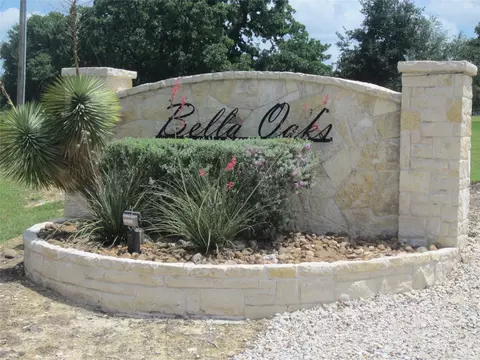 625 Dana Ct, Tolar, TX 76476