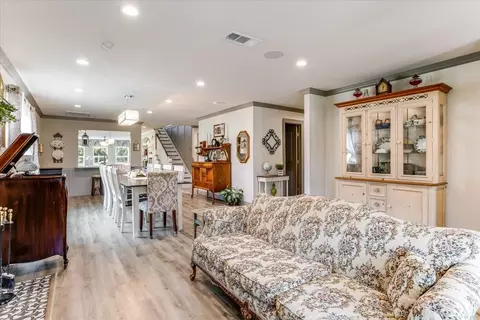 521 Bakers Branch Rd, Waxahachie, TX 75167