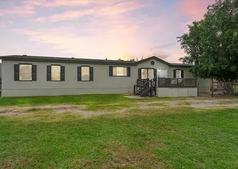 10000 Chance Ln, Kaufman, TX 75142