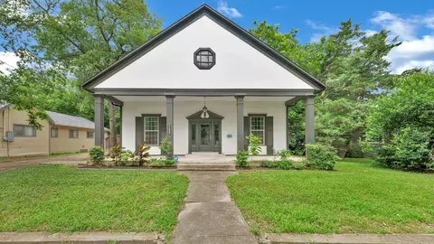 1505 Bois D Arc St, Commerce, TX 75428