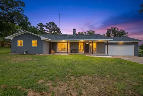 2300 Country Club Dr, Canton, TX 75103