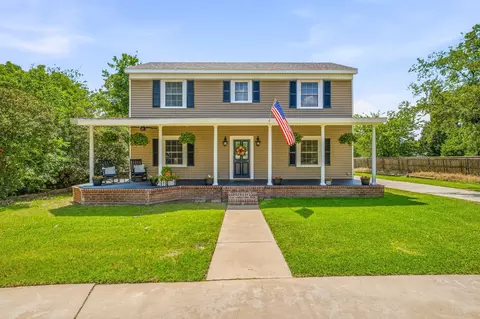 816 Kentucky St, Graham, TX 76450