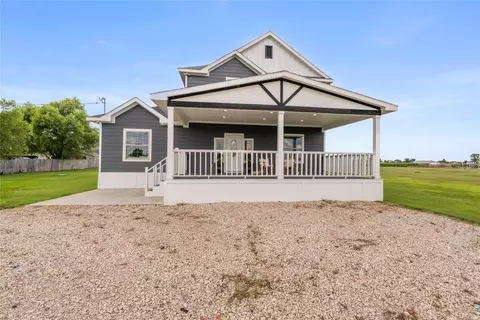 1128 Newton Rd, Ferris, TX 75125