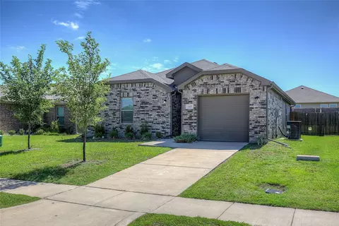 6405 Graceland Drive Dr, Greenville, TX 75402