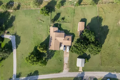 423 County Road 477 Rd, Stephenville, TX 76401