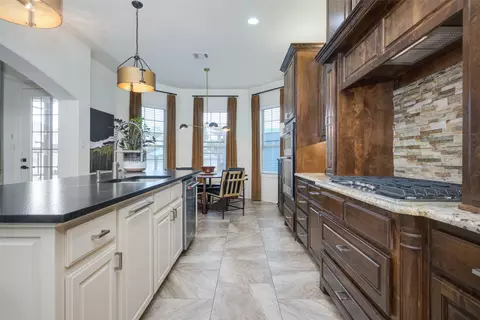 Kitchen - 6017 Ricks Rd, Denton, TX 76210 photo 4 of 4