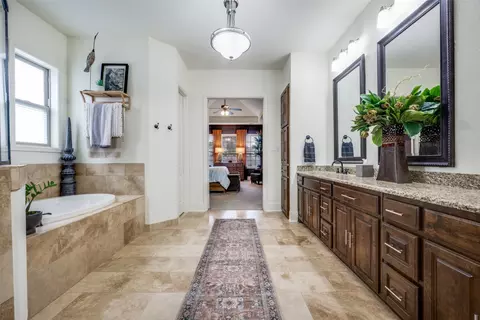 Entry Way - 6017 Ricks Rd, Denton, TX 76210 photo 5 of 5
