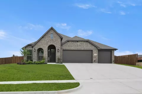 2312 Shamrock Ln, Weatherford, TX 76087
