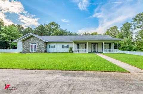 1580 Machen Dr, Springhill, LA 71075