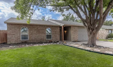 4813 Garvin Dr, The Colony, TX 75056