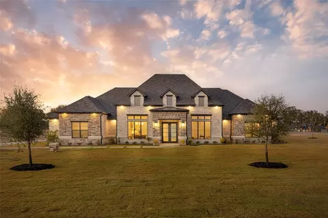 724 Cooper Trl, Weatherford, TX 76087