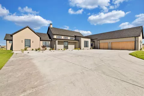 7256 Tom Trl, Krum, TX 76249