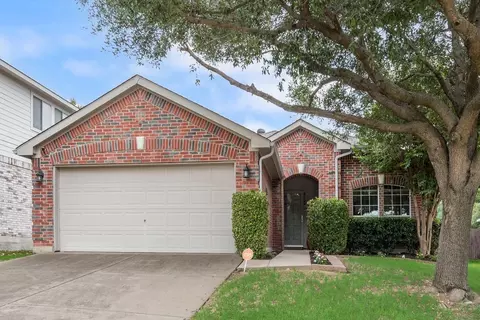 8104 Autumn Creek Trl, Fort Worth, TX 76134