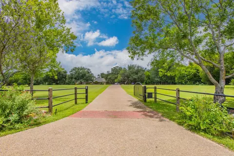 Other - 550 Creek Rd, Lorena, TX 76655 photo 4 of 5