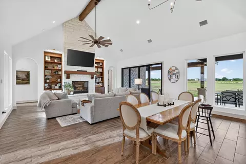 12262 Fm 1384, Justin, TX 76247