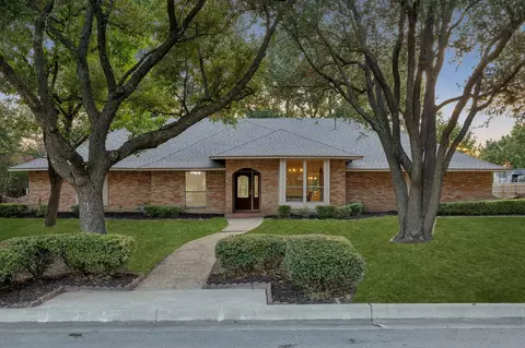 1011 Villa Siete, Mesquite, TX 75181