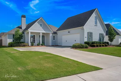 9826 Canebrake Ln, Shreveport, LA 71106