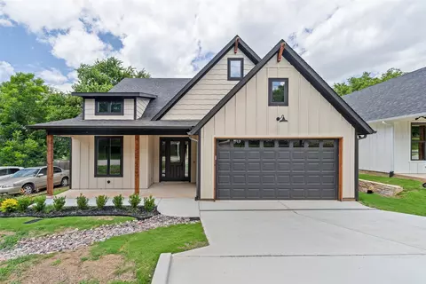 1012 Mustang Trl, Granbury, TX 76049