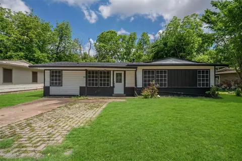 1209 E Lovers Ln, Arlington, TX 76010