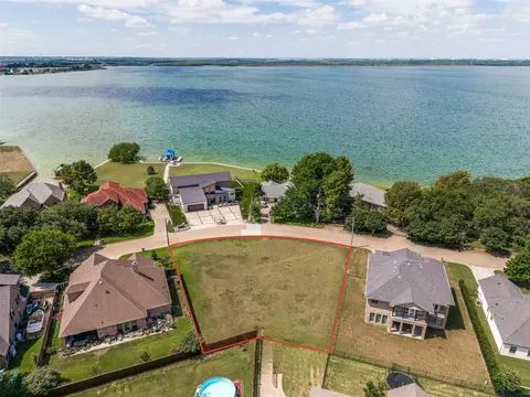 000 Scenic Dr, Heath, TX 75032