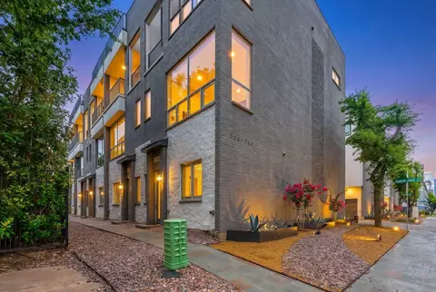 734 Cannen John Ln, Dallas, TX 75204