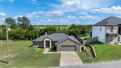 2123 Christine Dr, Granbury, TX 76048