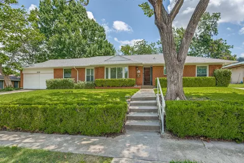 2616 Ashley Dr, Garland, TX 75041