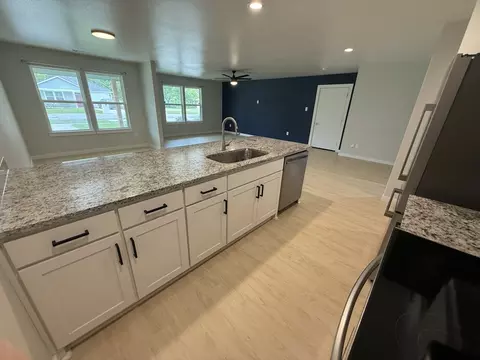 Kitchen - 505 Thomas St, Terrell, TX 75160 photo 2 of 2