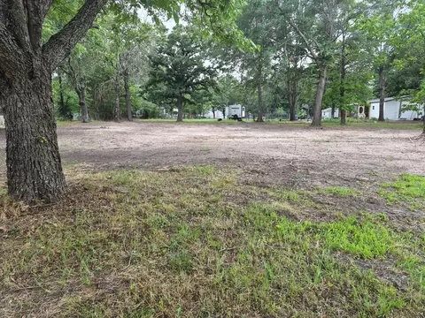 813 Crestway Dr, West Tawakoni, TX 75474