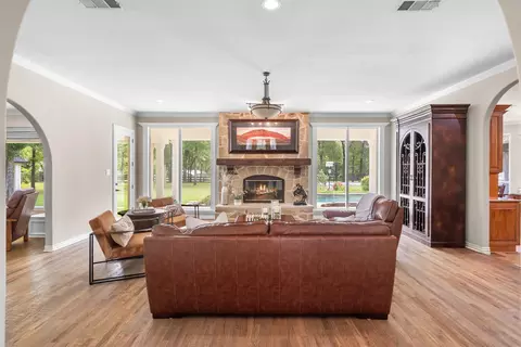Living - 980 Ranch Rd, Argyle, TX 76226 photo 1 of 3
