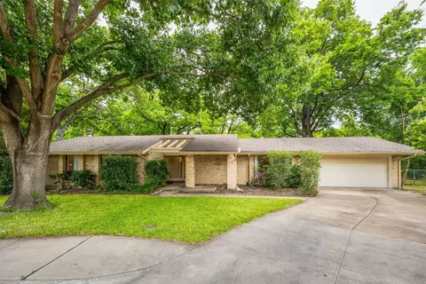 3 Ridgewood Cir, Plano, TX 75074