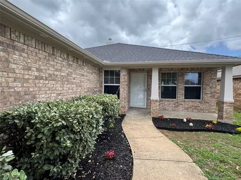 1511 Jacksons Run, Greenville, TX 75402