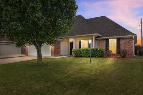 316 N Hampton St, Haughton, LA 71037