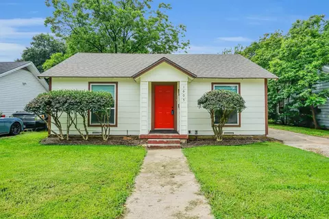 1605 Pine St, Grand Prairie, TX 75050