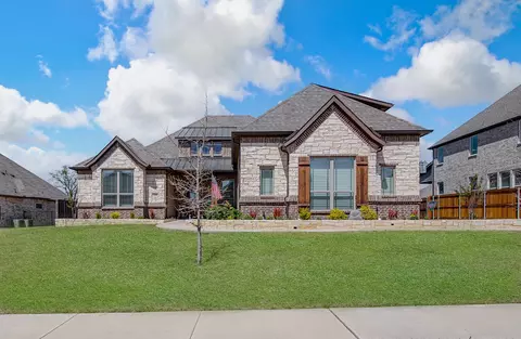 1214 Woodside Dr, Mansfield, TX 76063