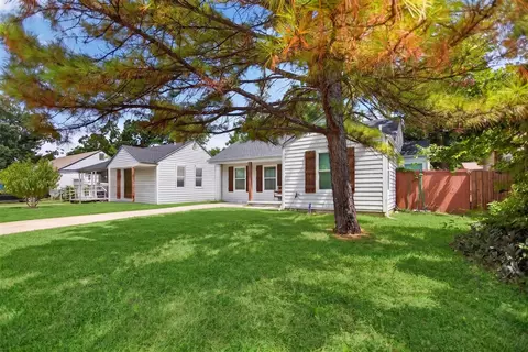 1618 Willow St, Grand Prairie, TX 75050