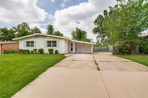 2114 Miriam Ln, Arlington, TX 76010