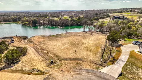 2178 Eagles Ridge Dr, Weatherford, TX 76087